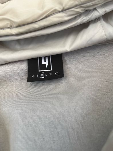 Yelir panel jacket