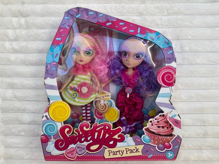 Sweetyz Sweet Party Pack Sue Delicious Marsha Mellow Lipstick had to be used to 2015 Please see photos