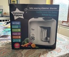 Tommee Tippee baby weaning steamer blender