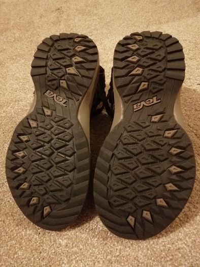 TEVA leather sandals size UK 3, EUR 36 BNWT