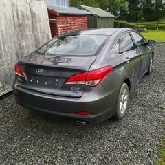 2014 i40 saloon for breaking