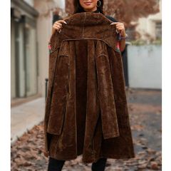 Free Postage! BNWT Boho Style Coat with a Hood & Soft Fur on the inside size 20