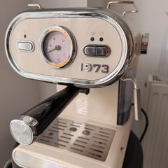 Espresso coffee machine