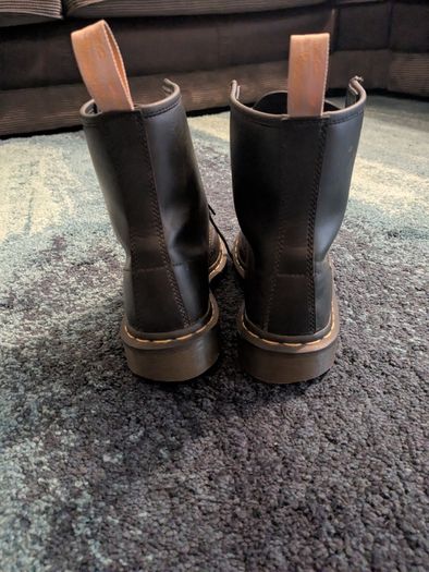 Dr. Martens - size 5