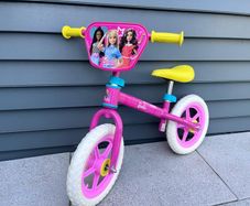 Lovely Barbie Pink bicicle for toddlers