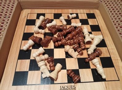 Chess set Jacques of London with bag and box