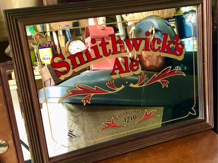 Pub mirror