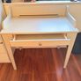 White Desk Image 2