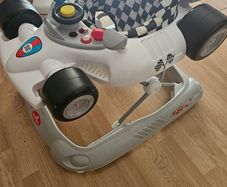 Baby walker