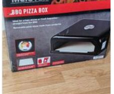 Pizza box