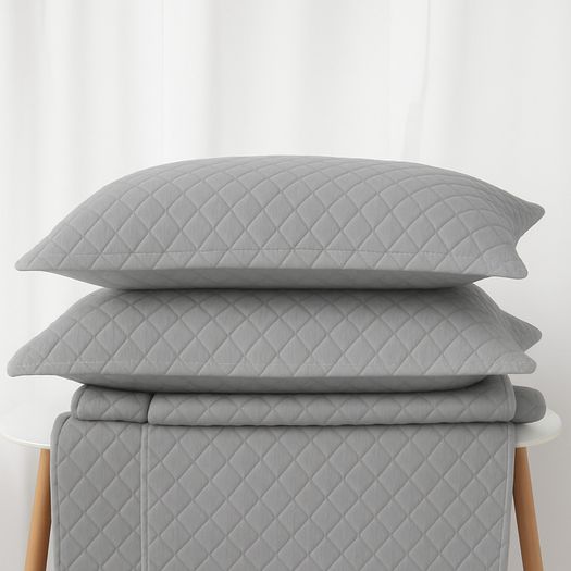 Quilted Pillowcase / Oxford Pillowcases with Pattern