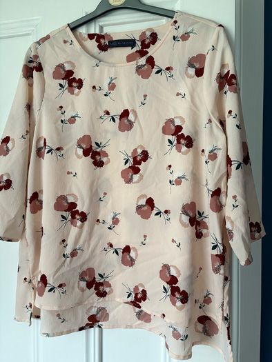 M&S top