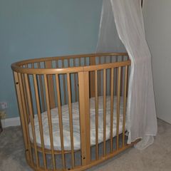 Stokke Night 3 in1 Crib and Toddler Bed (new born to 5 years)