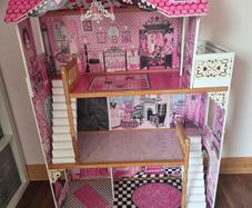 Doll house