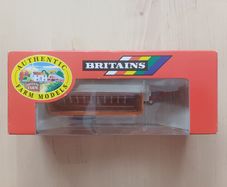 Britains Howard Rotary Manure Spreader Farm Model 1:32 Scale 9575 MINT