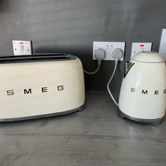 Smeg kettle and toaster
