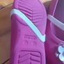 girls pink crocs Image 4