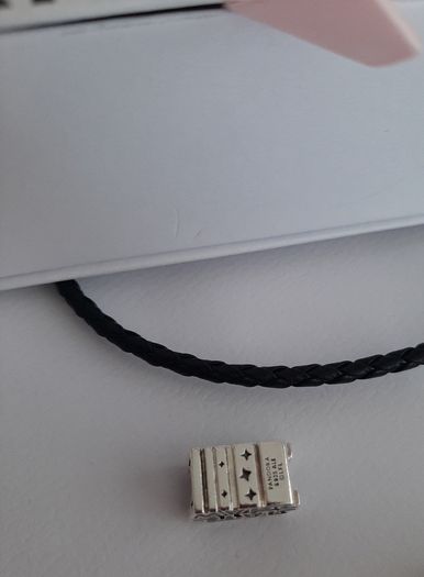 New genuine pandora leather bracelet and star wars charm