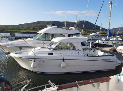 Beneteau Antares 710 Boat