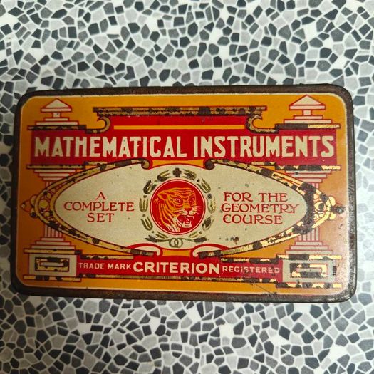 Old Criterion Mathematical Geometry Set