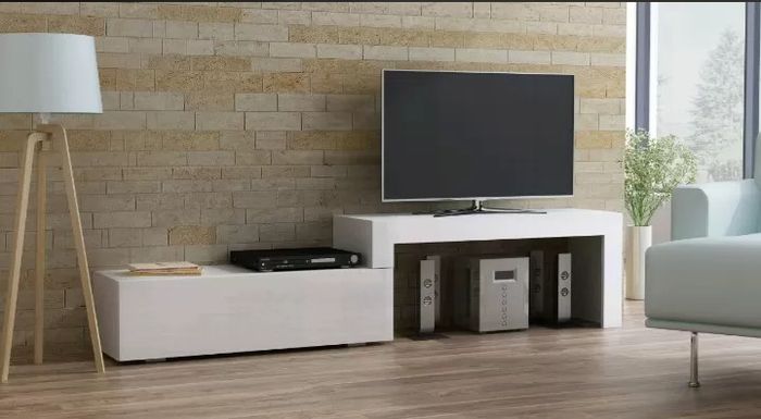 Extendable TV Stand