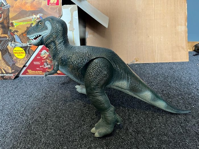 Dino Riders Tyrannosaurus Rex in box Working near complete