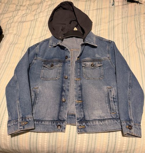Kids denim jacket (age 10/11)