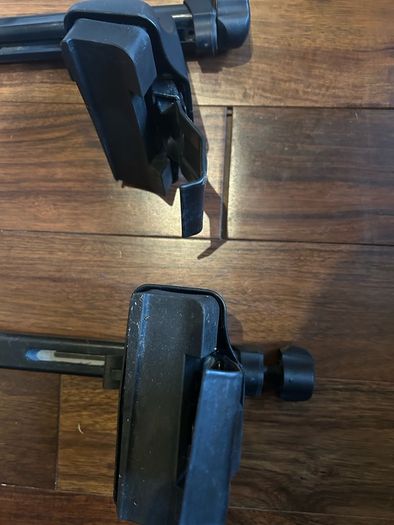 Thule 127cm square roof bars x 2 with fittings