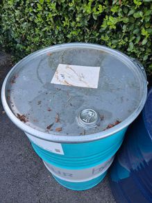 barrels steel