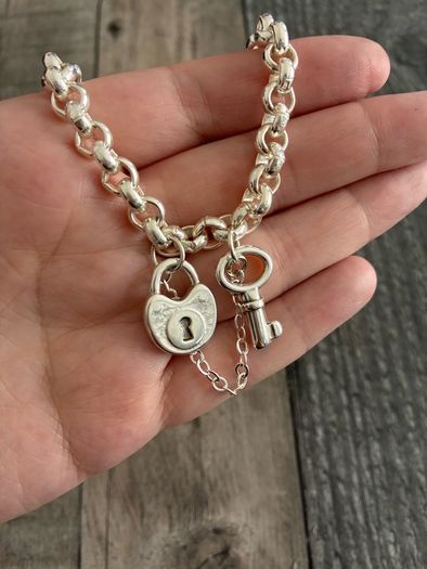 Silver Plated Lock and Key Bracelet