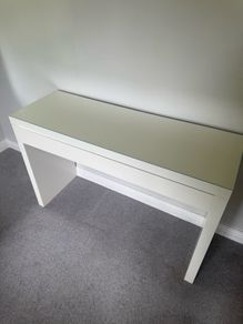 IKEA MALM Dressing Table