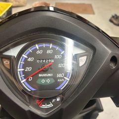 Moped head
