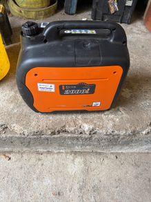 Victor 2000i silent generator NEW