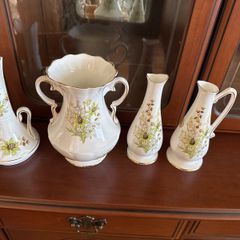 Royal Tara 4 piece china set