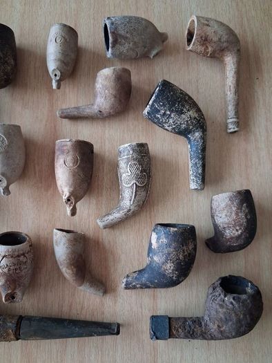 Vintage pipe bowls