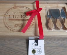 Cheese Platter and 3 Knives Gift Set