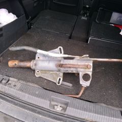 Knott horsebox trailer hitch .