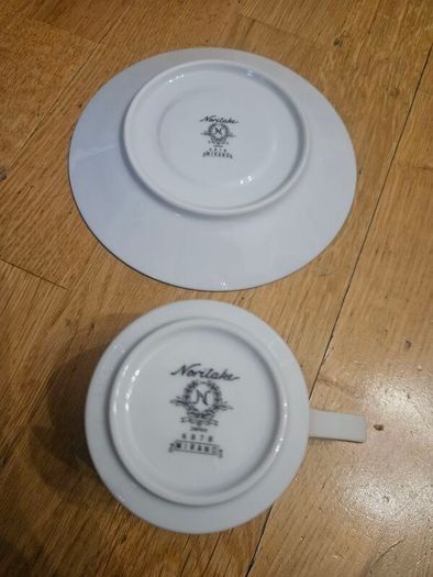 Vintage Noritake Japan. 5 Cups & Saucers.