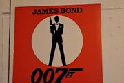 James Bond 007 Actors Rare Phonecard  Set In Special James Bond 007 Folder. Brand New 1996