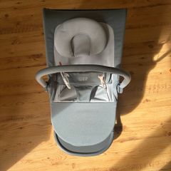 Mamas & papas tempo baby rocker/bouncer