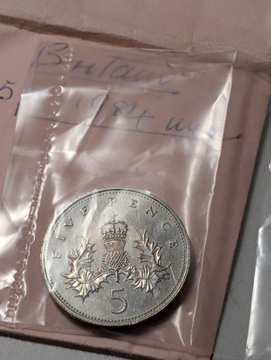UK 1984 5 pence