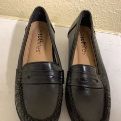 Girls shoes