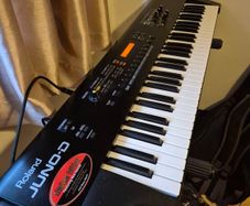 Roland Juno-D