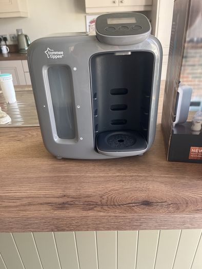 tommee tippee