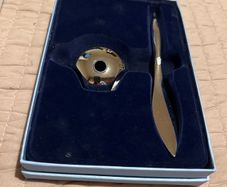 Newbridge Silverware Quill Pen & Holder