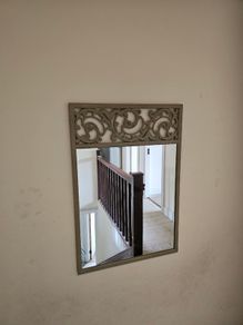 Wall mirror