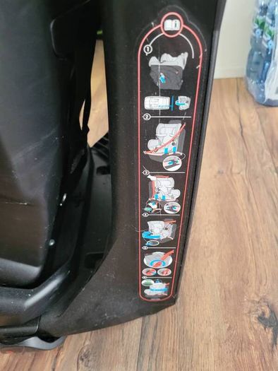 car sear