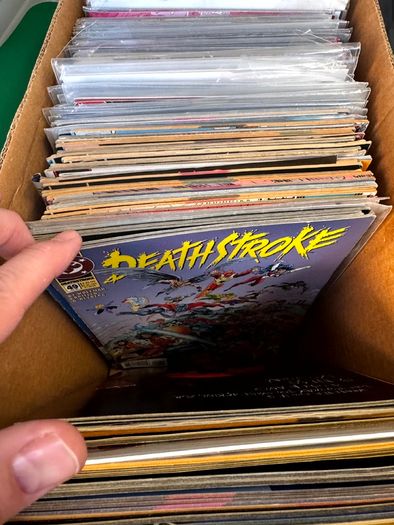 DC Long Comic Box w 250 comics for Sale