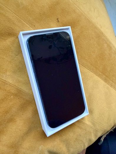 iPhone Midnight 14 128GB