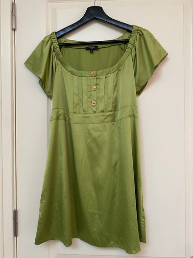Savida green satin dress - size 16 - new